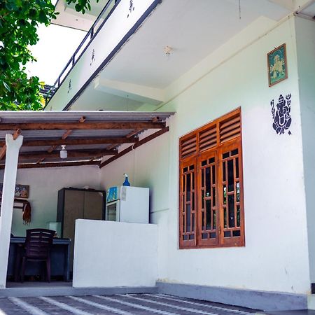 Hilton Cottage Trincomalee Exterior photo