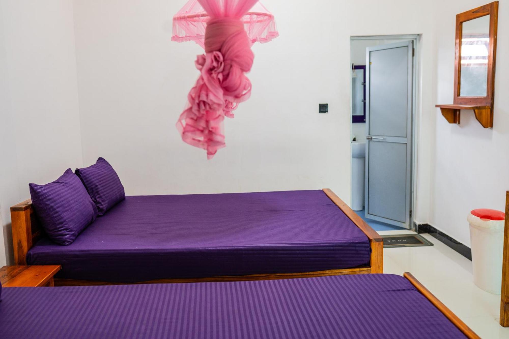 Hilton Cottage Trincomalee Room photo