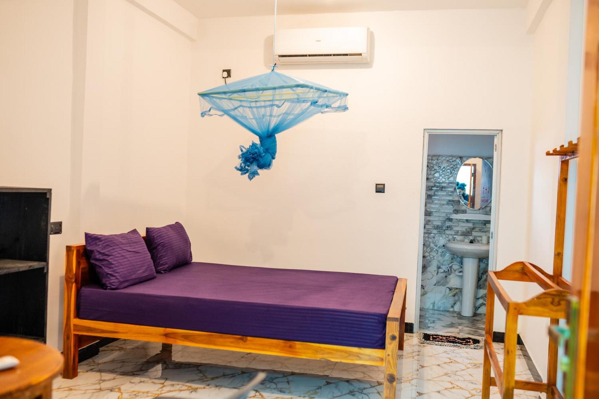 Hilton Cottage Trincomalee Room photo