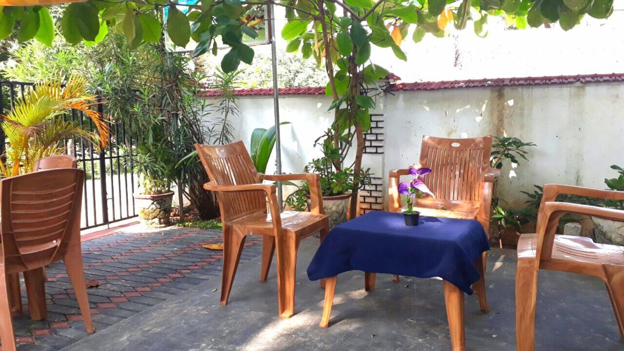 Hilton Cottage Trincomalee Exterior photo